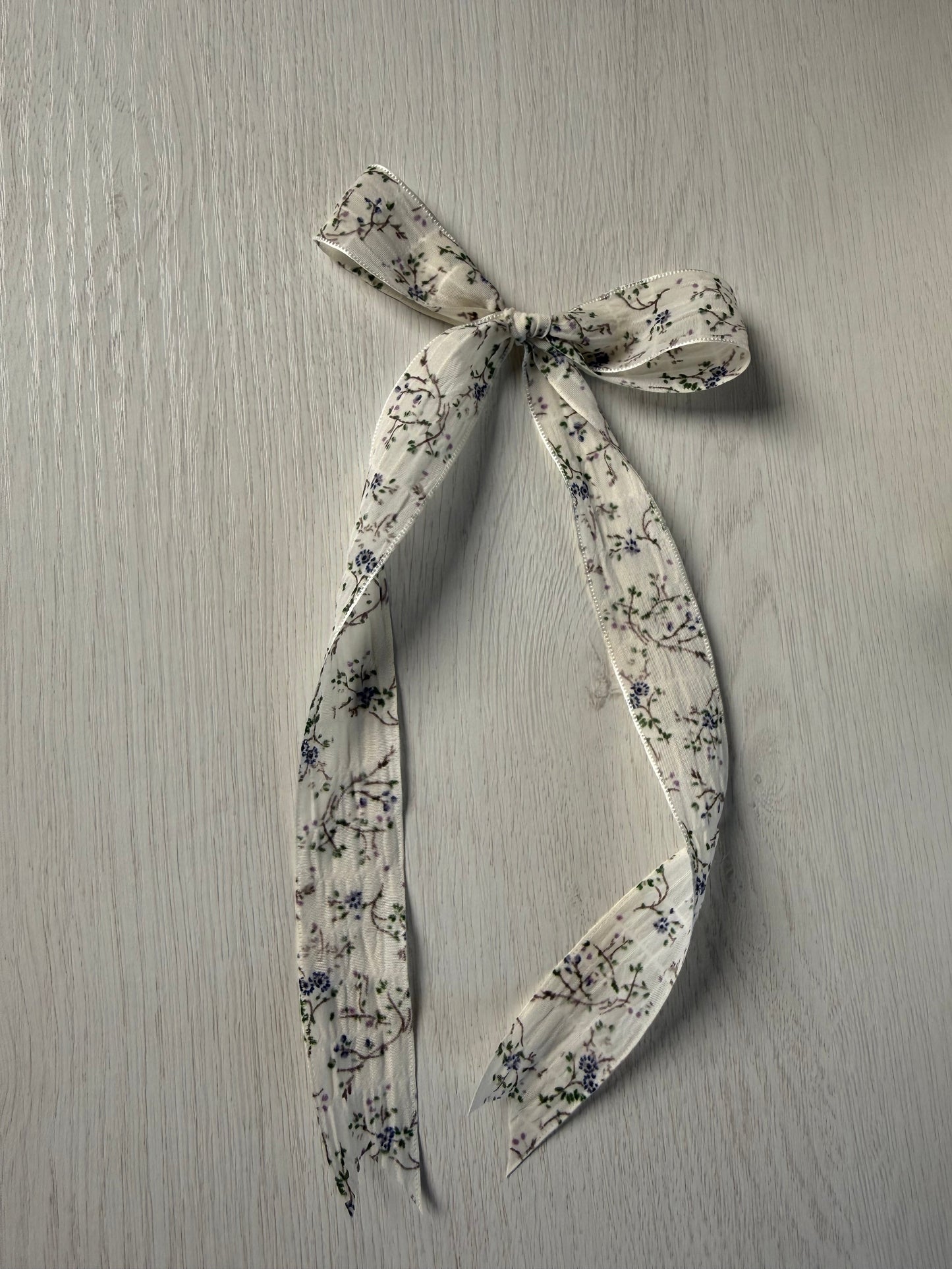 Ditsy Floral Ribbon Bow
